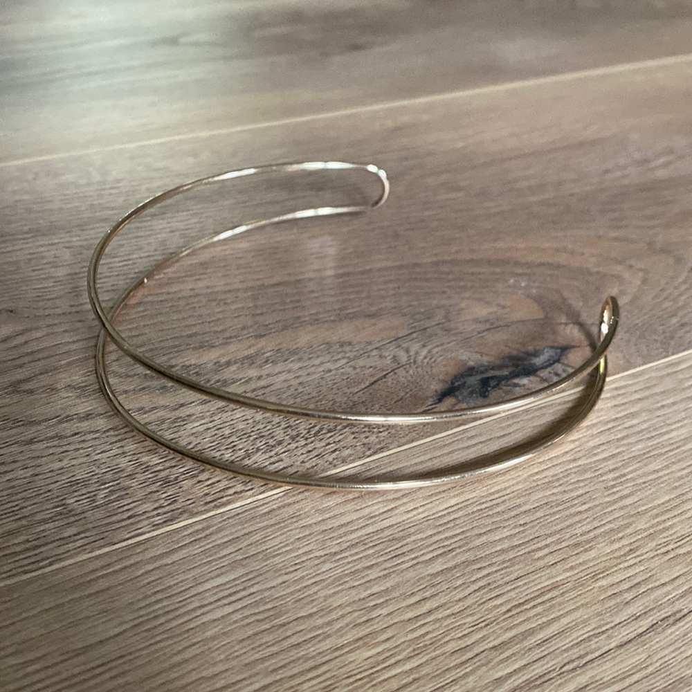 BERSHKA GOLD DOUBLE RINGED CHOKER